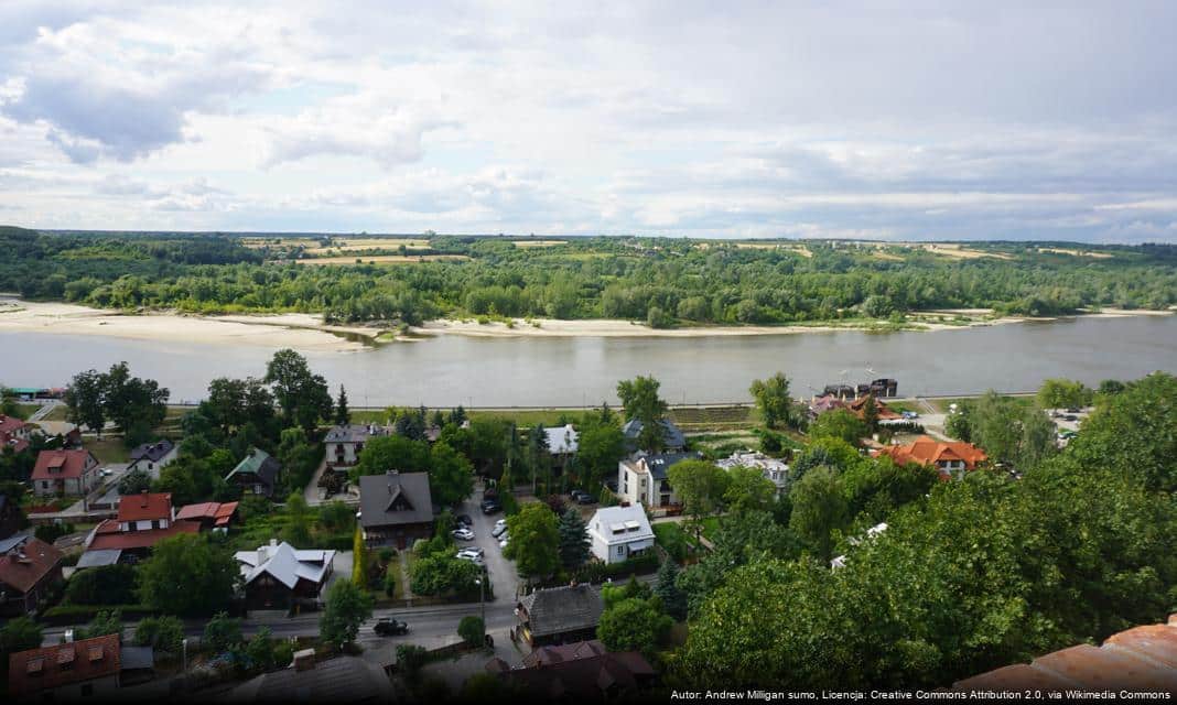 Obowiązek odśnieżania dachów w Kazimierzu Dolnym w okresie zimowym